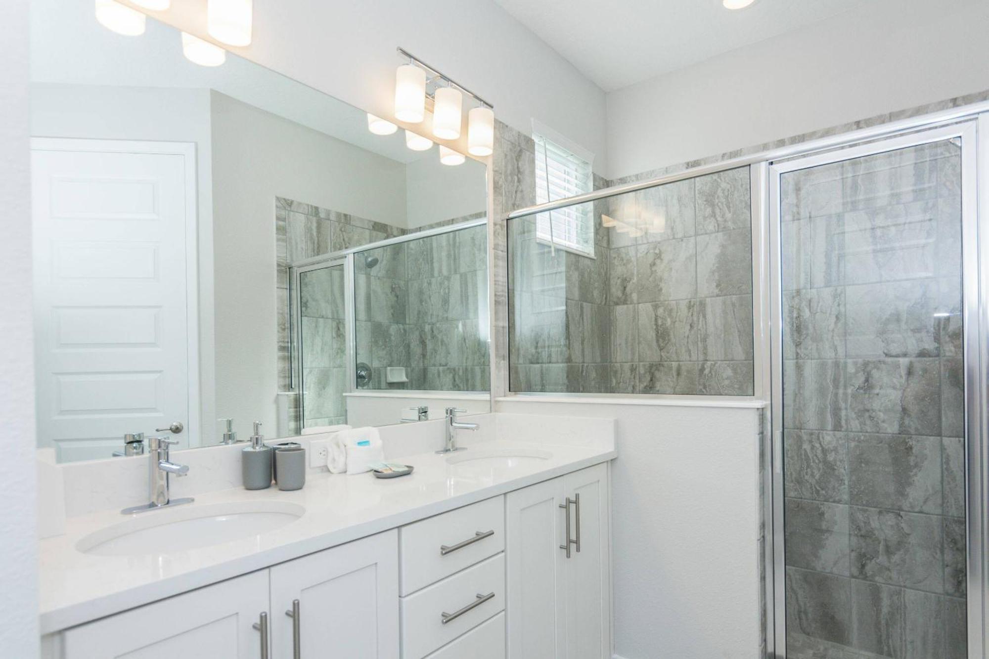 Amazing 6 Bedrooms With 6 And Private Pool At Encore Ec7483 * Orlando